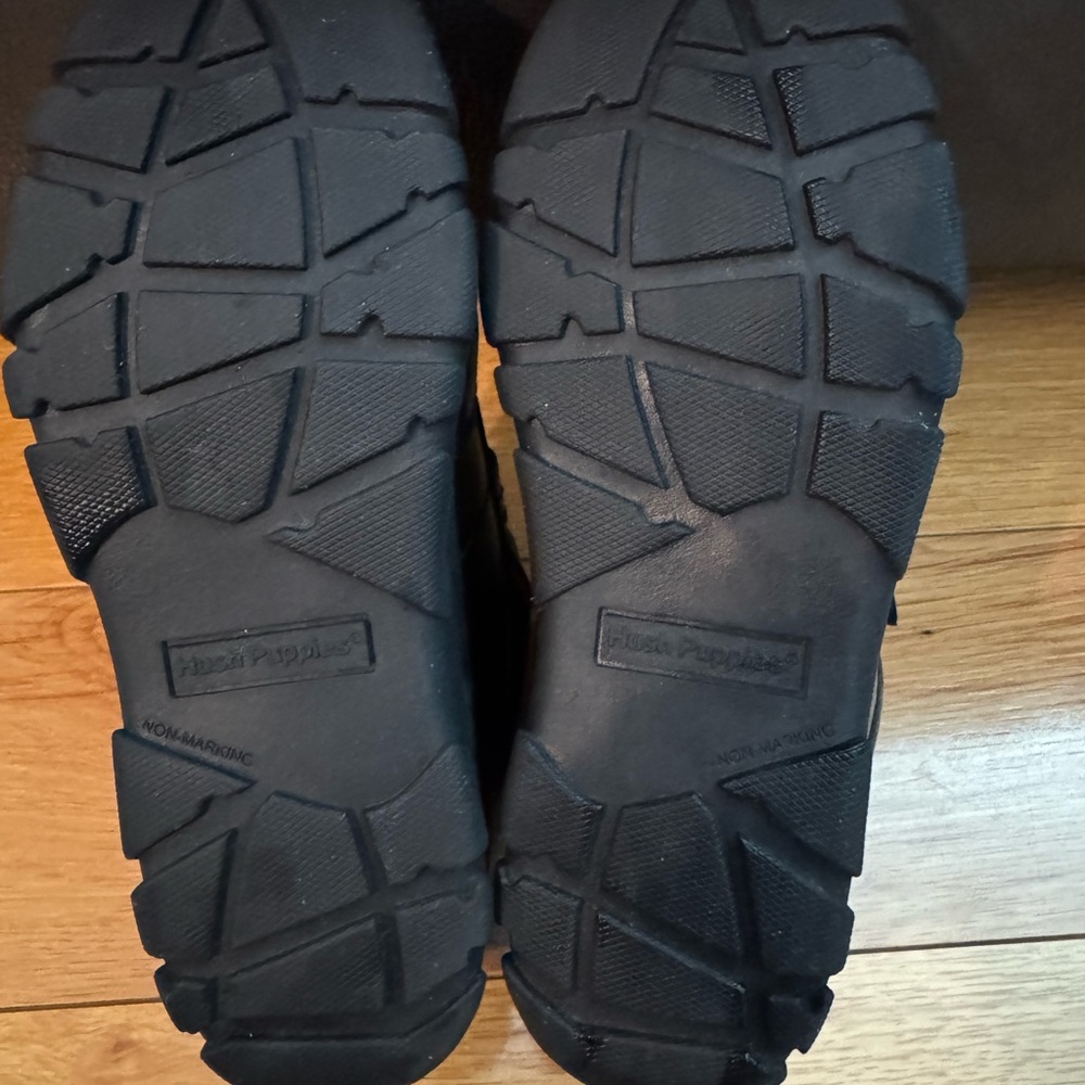 Hush Puppies Boys Jace Hook & Loop Shoes, Like New, worn twice. - Picture 4 of 8